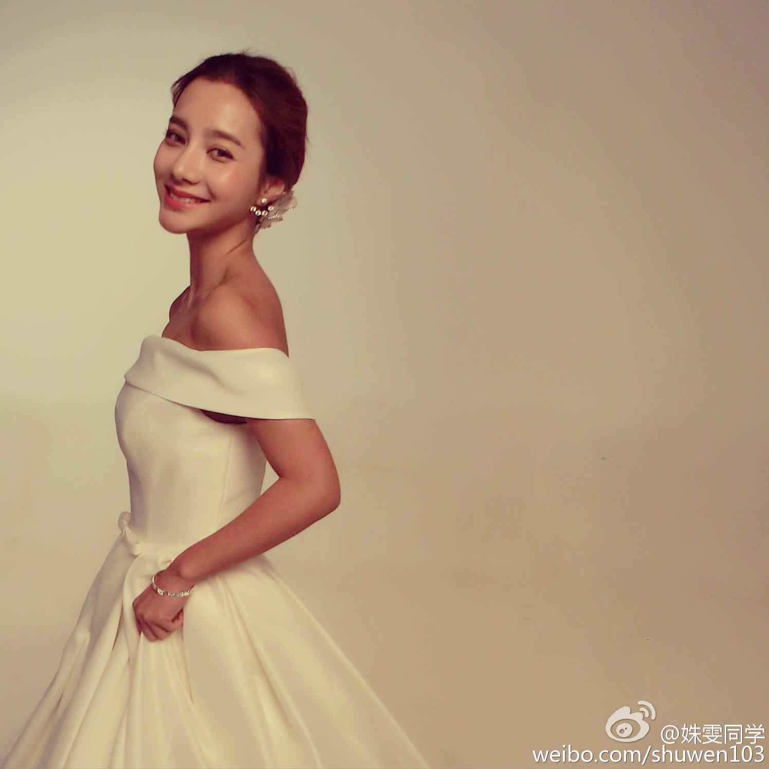 福师大中俄混血校花姝雯同学走红私照美到窒息 2